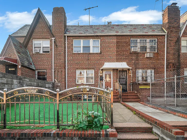 14013 Mulberry Ave — Photo 1