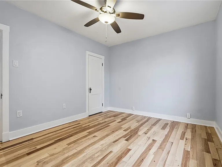 1900 Maple St #4 — Photo 8