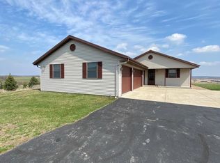 N5802 Johnson Rd, Delavan, WI 53115