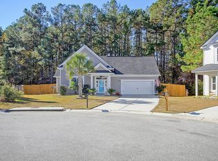 307 Salamander Ct, Huger, SC 29450