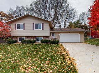 4224 2nd St NW, Rochester, MN 55901