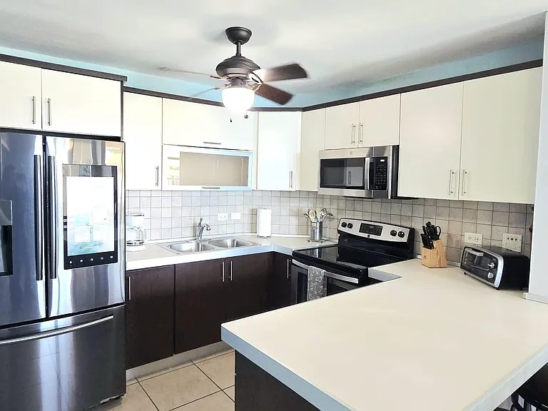215 Calle Andalucia Apt Aguadilla Pr — Photo 9