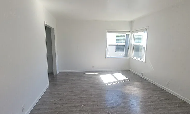 432 1/2 N Glenwood Pl #432-1/2 — Photo 4