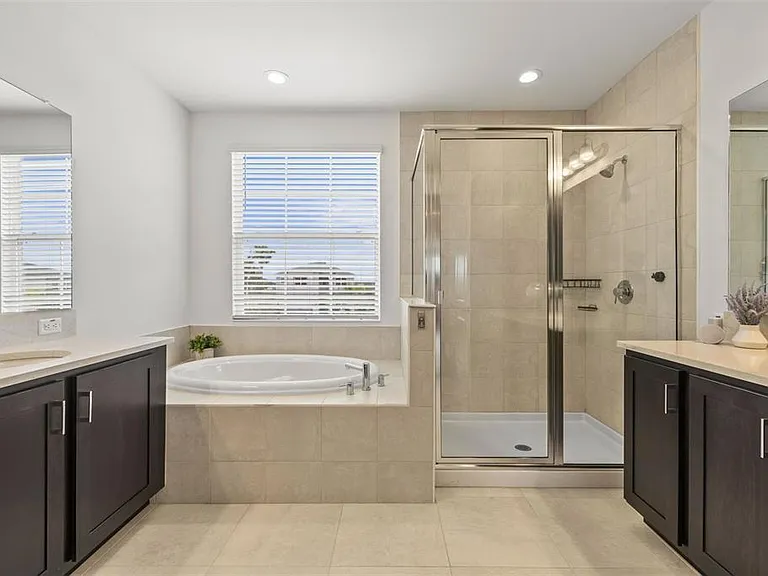 3541 Great Banyan Way — Photo 24