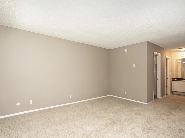 The Terrace Apartments — Photo 61