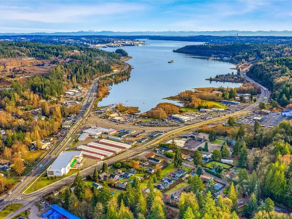 3013 W State Highway 16, Bremerton, WA 98312