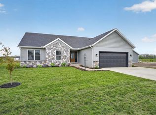5111 Bankside Ct, Mishawaka, IN 46544