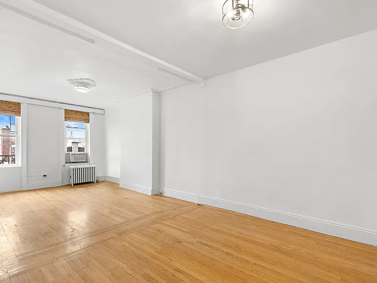 1032 Washington St #5A — Photo 8