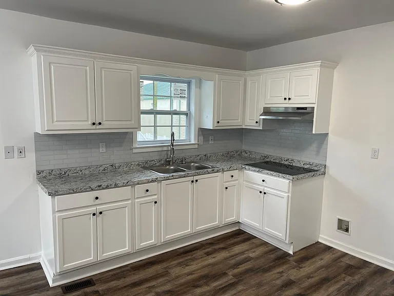 625 S 2nd Ave — Photo 9