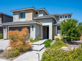 2916 E Tina Dr, Phoenix, AZ 85050