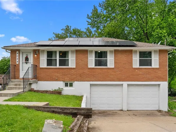 4024 N Walrond Ave, Kansas City, MO 64117