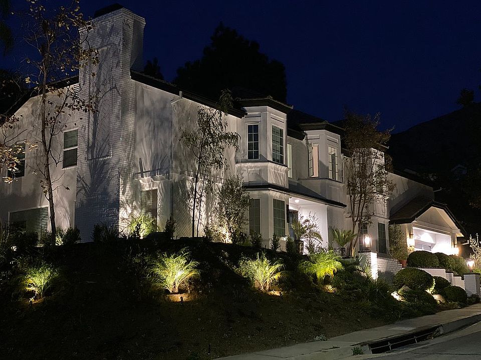 2nd image of 3605 Haven Way