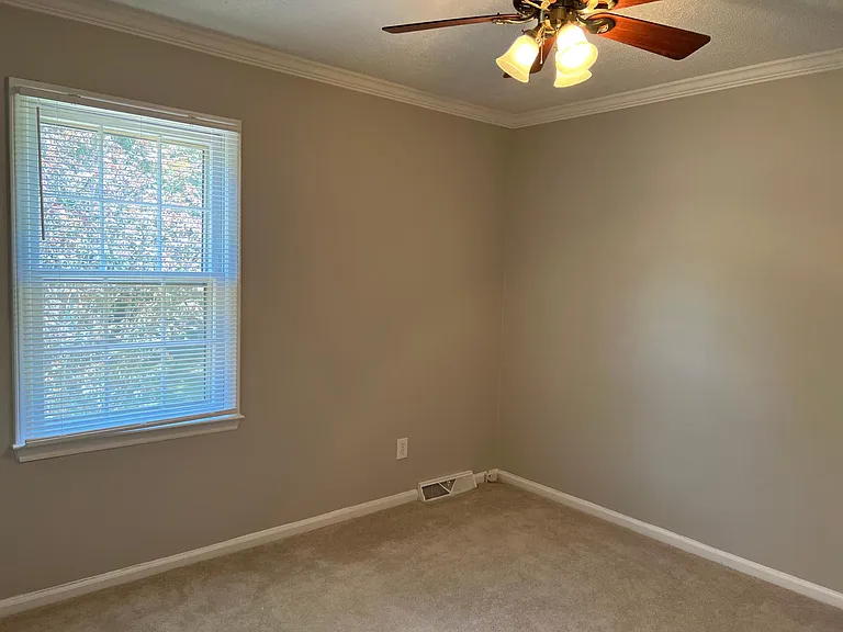 11724 Apleby Ln — Photo 15