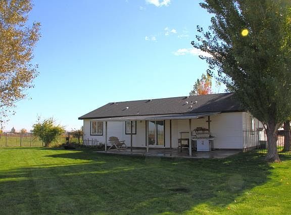3rd image of 5658 Country Estates Dr