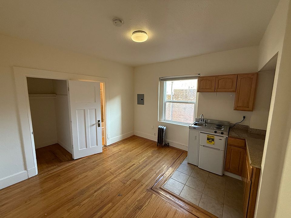 1st image of 237 Leavenworth St APT 203