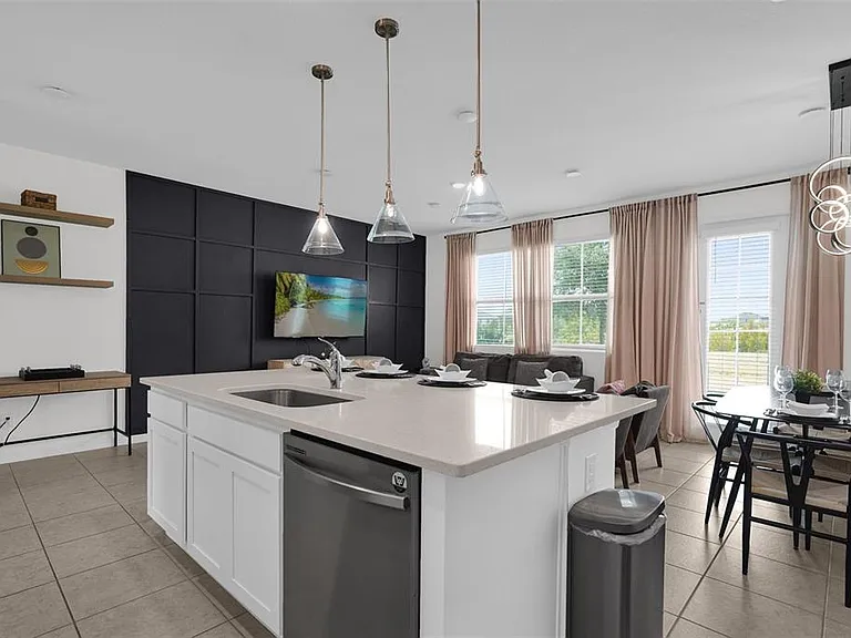 Longboat Dr — Photo 10