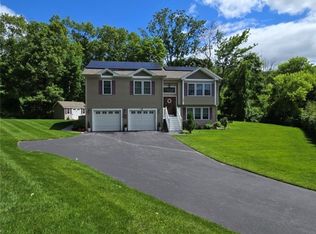 163 Morgan, Johnston, RI 02919