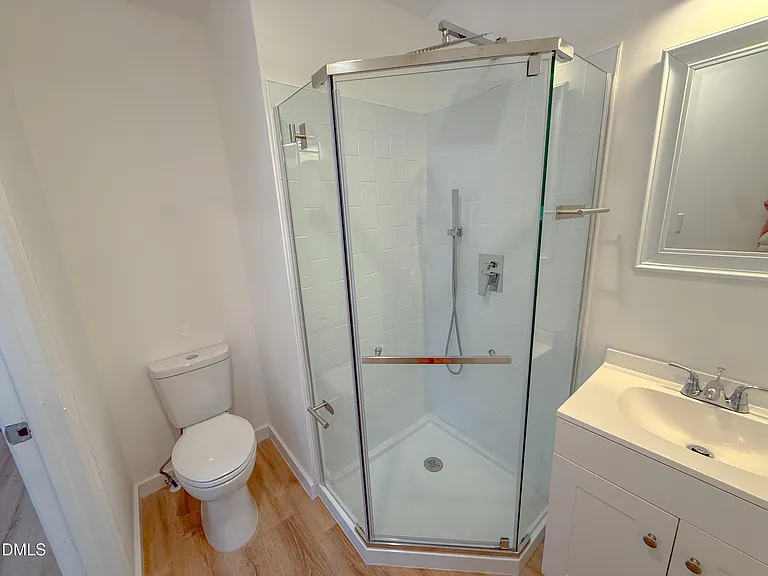 4247 The Oaks Dr — Photo 16