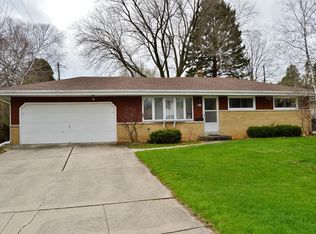 1709 Cherry St, South Milwaukee, WI 53172