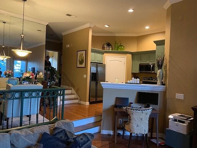 2nd image of 730 Coral Reef Dr