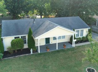 9807 Anita Blvd, Louisville, KY 40272