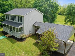 65 Thomson St, Summit Point, WV 25446