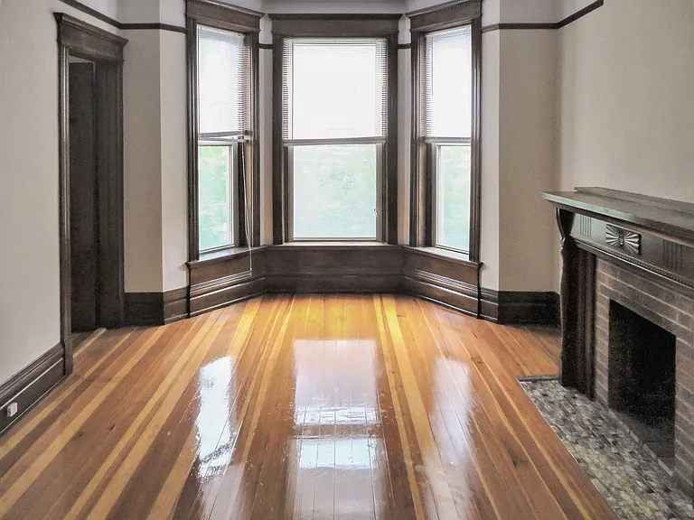 849 W Wellington Ave — Photo 8