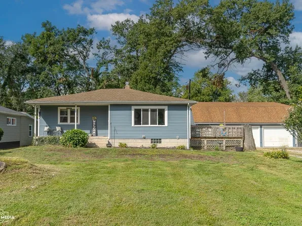 2350 Newton St, Lake Station, IN 46405