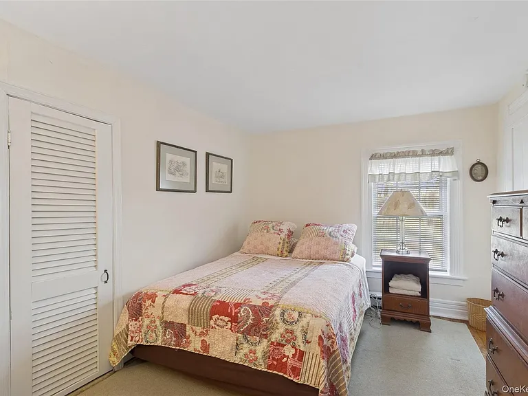 718 Montauk Hwy — Photo 21
