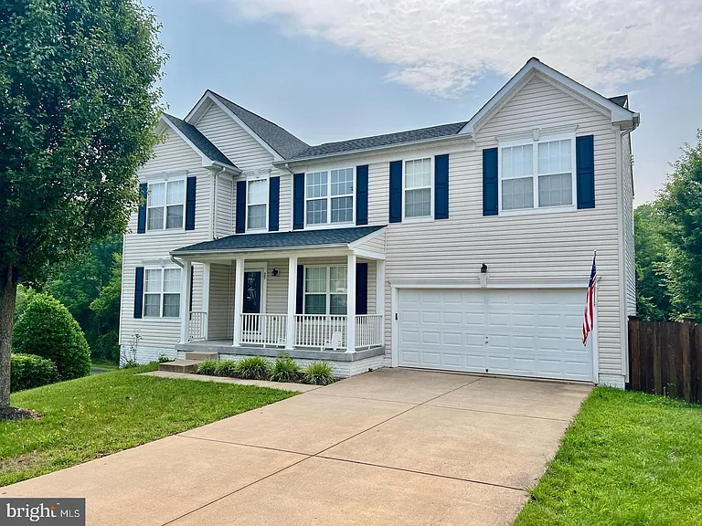29 Webb Ct — Photo 1