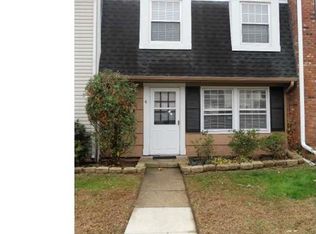 4 Roxburn Pl, Willingboro, NJ 08046