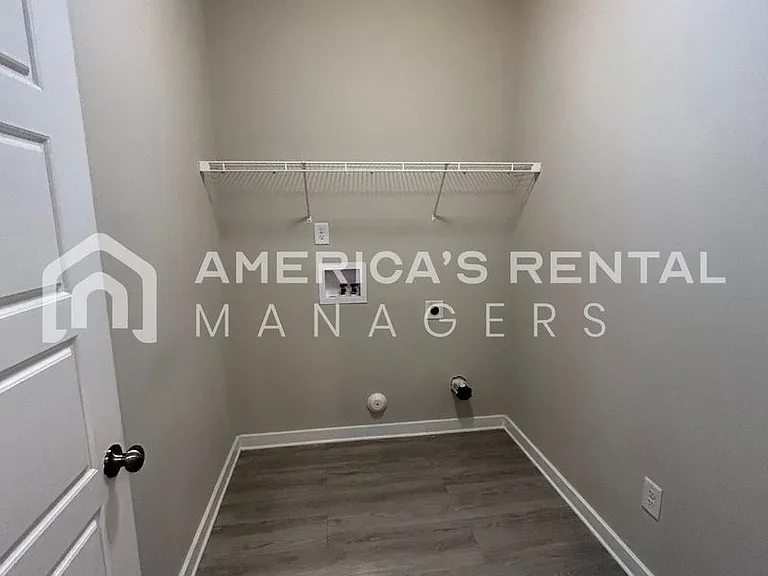 255 Dreher Rd — Photo 10