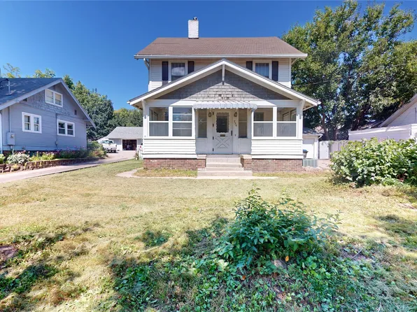 736 Guthrie Ave, Des Moines, IA 50316