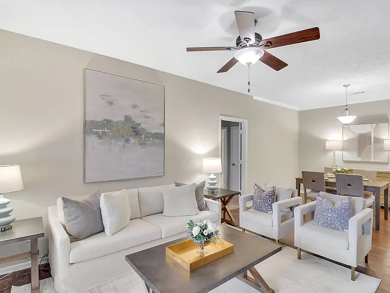 Ashford Place Apartment Homes — Photo 6