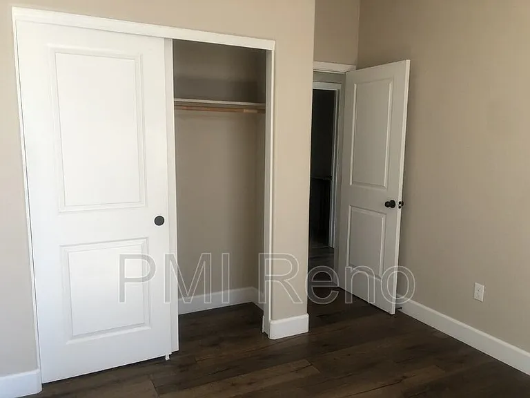 9334 Pond St — Photo 14