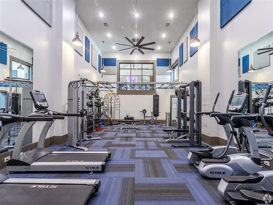 1st image of 1900 Tamarron Pkwy SE #1002