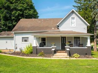 108 W Hazel St, Albion, IN 46701