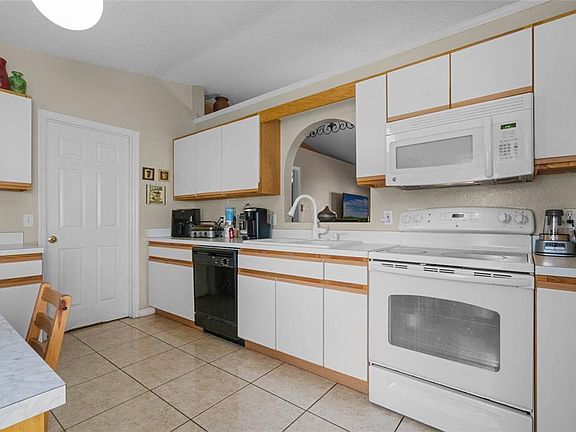 5th image of 2511 Quail Park Ter