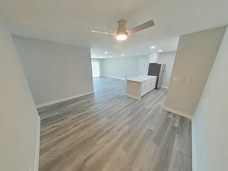 342 Highland Ave #301 — Photo 8