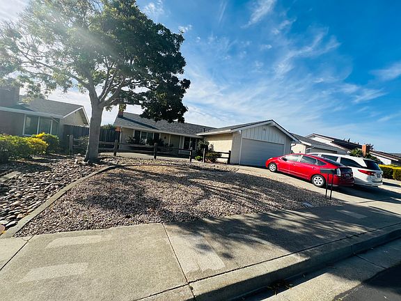2nd image of 4549 Darcelle Dr