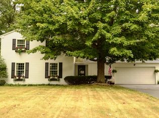 811 Fair Oaks Ave SW, North Canton, OH 44720