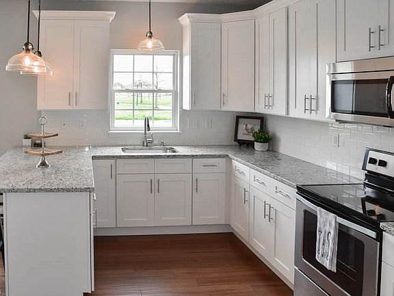 5th image of 2722 Lauter Ave