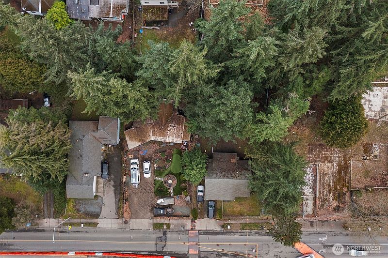 4th image of 14552 5th Avenue NE