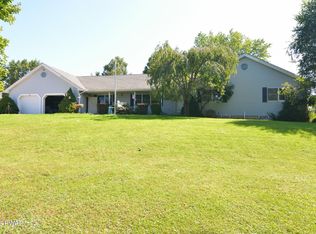 117 Alfred Dr, Greentown, PA 18426