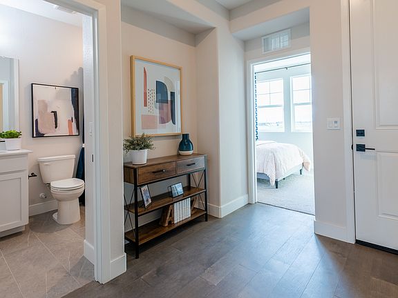 Foyer near bedroom 2