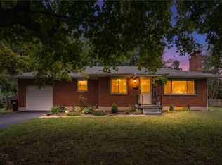 24 E Orchard Springs Dr, Dayton, OH 45415
