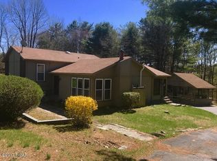 174 Schocopee Rd, Milford, PA 18337