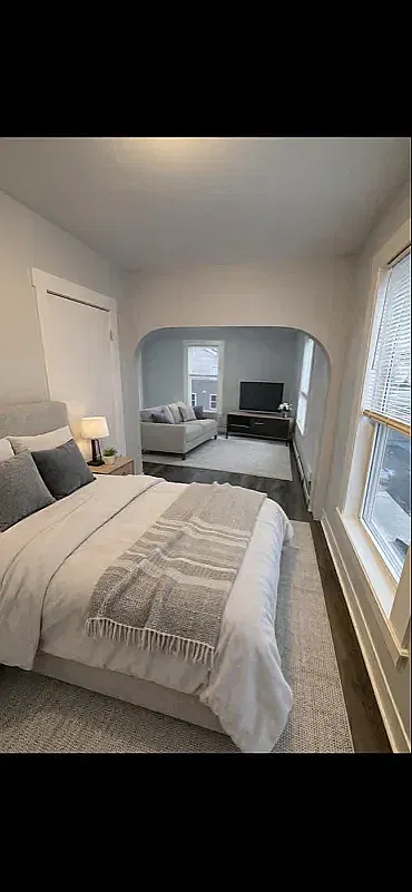 2 bed, 1600 sqft, $2,200 — Photo 2