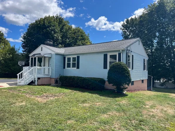 43 Harriet Ave, Shrewsbury, MA 01545