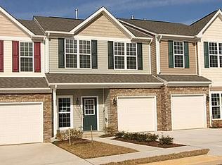 130 Ran Rue Dr, Martinsburg, WV 25403